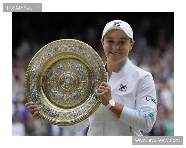 库苏玛-梅丽莎击败队友阿莱西娅-费比,夺女双冠军 库苏玛-梅丽莎击败队友阿莱西娅-费比,夺女双冠军