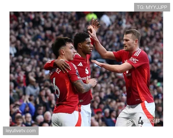 朗斯中场桑加雷获切尔西、热刺关注，但球员倾向加盟曼联